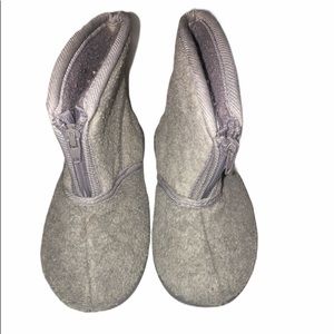Vincent fleece baby boots